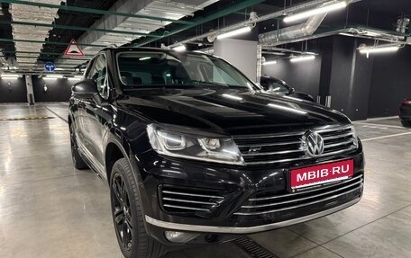 Volkswagen Touareg III, 2017 год, 4 500 000 рублей, 1 фотография