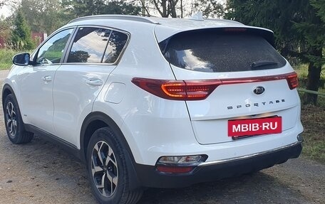 KIA Sportage IV рестайлинг, 2018 год, 2 500 000 рублей, 4 фотография