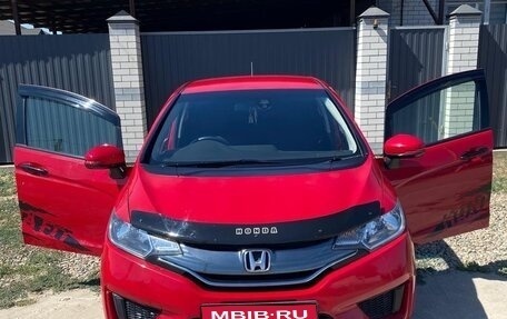 Honda Fit III, 2014 год, 865 000 рублей, 1 фотография