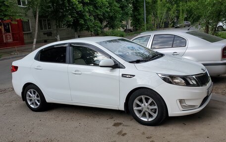 KIA Rio III рестайлинг, 2014 год, 1 000 000 рублей, 7 фотография