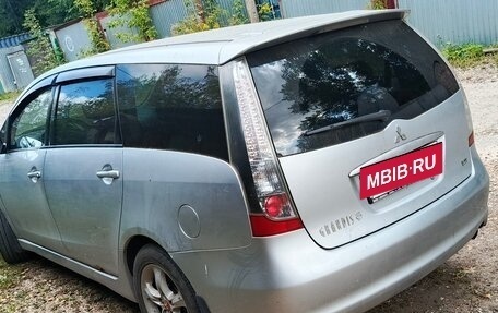 Mitsubishi Grandis, 2006 год, 600 000 рублей, 7 фотография