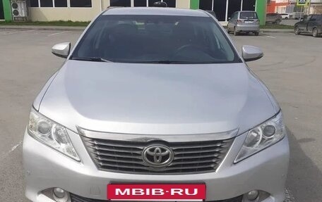 Toyota Camry, 2013 год, 1 300 000 рублей, 2 фотография