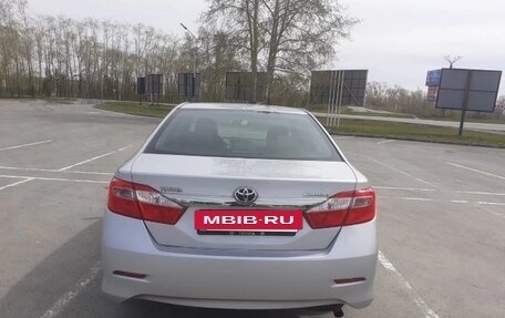 Toyota Camry, 2013 год, 1 300 000 рублей, 4 фотография
