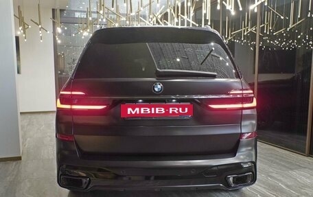 BMW X7, 2024 год, 17 400 000 рублей, 3 фотография