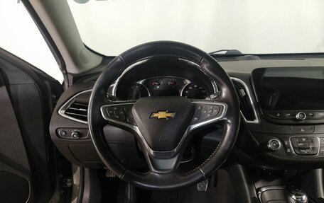 Chevrolet Malibu IX, 2017 год, 1 250 000 рублей, 14 фотография