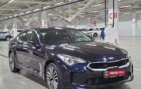 KIA Stinger I, 2018 год, 1 960 000 рублей, 3 фотография