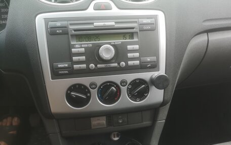 Ford Focus II рестайлинг, 2006 год, 395 000 рублей, 4 фотография