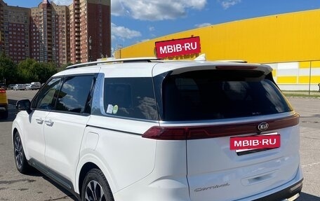 KIA Carnival, 2021 год, 3 400 000 рублей, 5 фотография