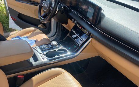 KIA Carnival, 2021 год, 3 400 000 рублей, 16 фотография