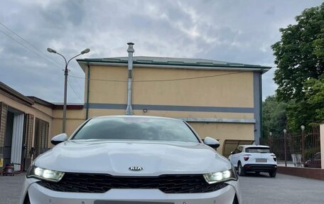 KIA K5, 2022 год, 2 800 000 рублей, 8 фотография