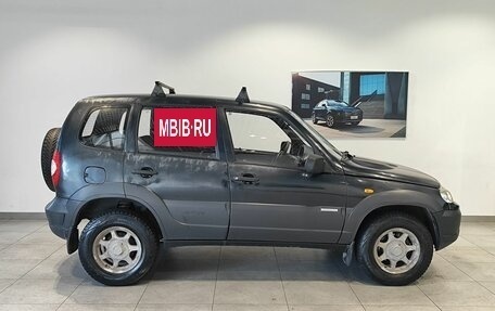 Chevrolet Niva I рестайлинг, 2010 год, 449 000 рублей, 4 фотография