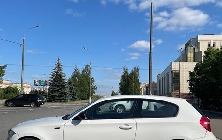 BMW 1 серия, 2010 год, 850 000 рублей, 10 фотография