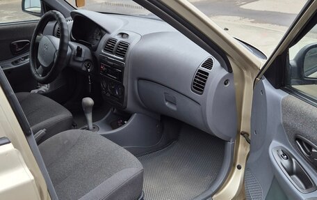 Hyundai Accent II, 2004 год, 330 000 рублей, 6 фотография