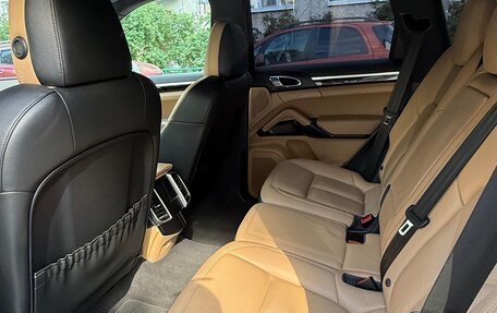 Porsche Cayenne III, 2016 год, 2 800 000 рублей, 10 фотография