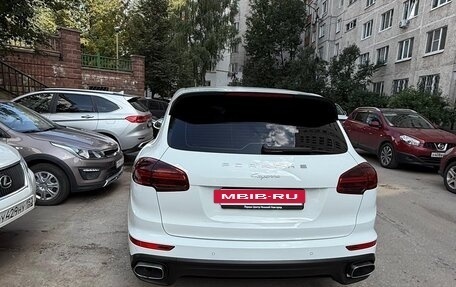 Porsche Cayenne III, 2016 год, 2 800 000 рублей, 2 фотография