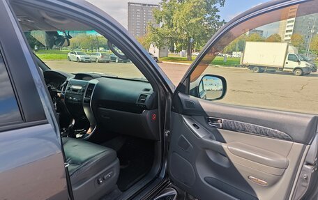 Toyota Land Cruiser Prado 120 рестайлинг, 2007 год, 1 750 000 рублей, 10 фотография