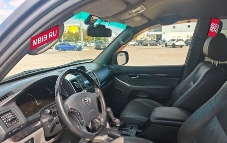 Toyota Land Cruiser Prado 120 рестайлинг, 2007 год, 1 750 000 рублей, 16 фотография