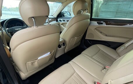 Hyundai Genesis II, 2014 год, 2 100 000 рублей, 3 фотография