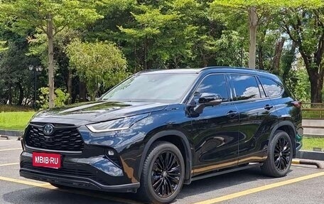Toyota Highlander, 2022 год, 3 150 000 рублей, 1 фотография