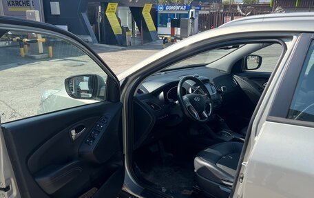 Hyundai ix35 I рестайлинг, 2010 год, 1 190 000 рублей, 13 фотография