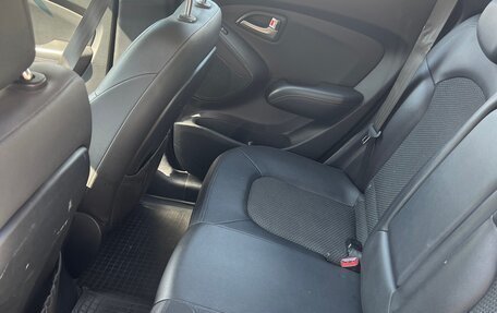 Hyundai ix35 I рестайлинг, 2010 год, 1 190 000 рублей, 21 фотография