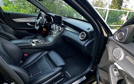 Mercedes-Benz C-Класс, 2018 год, 2 300 000 рублей, 9 фотография