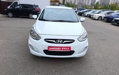 Hyundai Solaris II рестайлинг, 2012 год, 600 000 рублей, 1 фотография