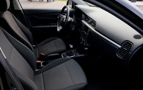 KIA Rio IV, 2017 год, 1 354 680 рублей, 9 фотография