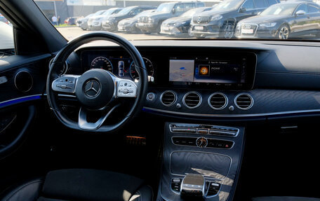 Mercedes-Benz E-Класс, 2019 год, 4 120 000 рублей, 14 фотография