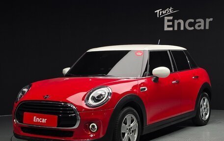 MINI Hatch, 2020 год, 1 611 936 рублей, 1 фотография