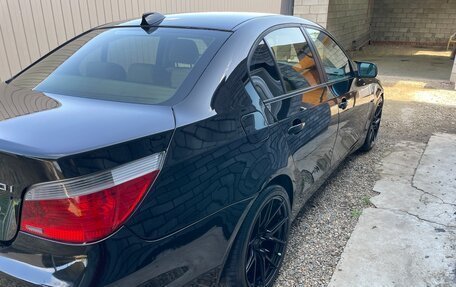 BMW 5 серия, 2005 год, 870 000 рублей, 5 фотография