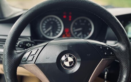 BMW 5 серия, 2005 год, 870 000 рублей, 10 фотография