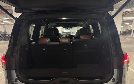Infiniti QX80, 2024 год, 15 500 000 рублей, 12 фотография