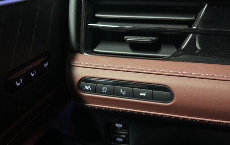 Infiniti QX80, 2024 год, 15 500 000 рублей, 15 фотография
