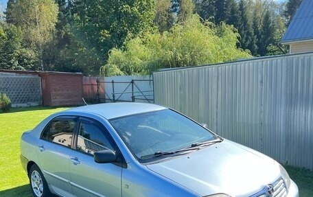 Toyota Corolla, 2004 год, 350 000 рублей, 2 фотография