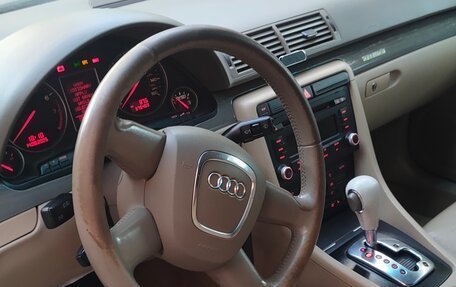 Audi A4, 2004 год, 800 000 рублей, 18 фотография
