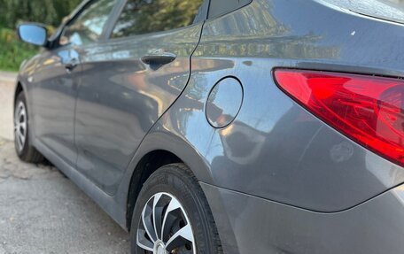 Hyundai Solaris II рестайлинг, 2011 год, 750 000 рублей, 6 фотография