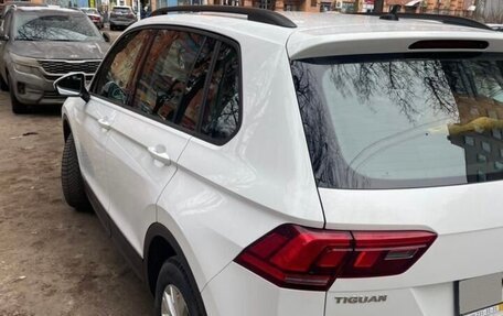 Volkswagen Tiguan II, 2018 год, 1 500 000 рублей, 3 фотография