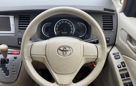 Toyota ISis I, 2012 год, 1 050 000 рублей, 21 фотография