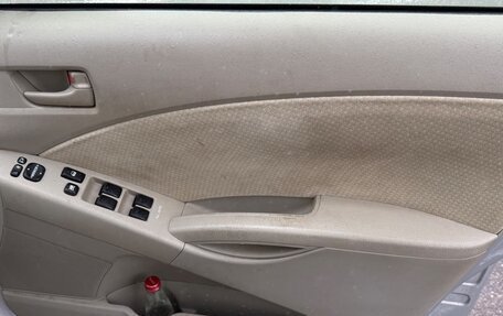 Toyota ISis I, 2012 год, 1 050 000 рублей, 26 фотография
