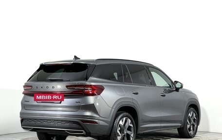 Skoda Kodiaq, 2025 год, 5 600 000 рублей, 5 фотография