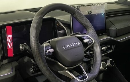 Skoda Kodiaq, 2025 год, 5 600 000 рублей, 12 фотография