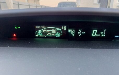 Toyota Prius, 2010 год, 1 050 000 рублей, 11 фотография
