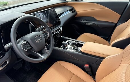 Lexus RX IV рестайлинг, 2025 год, 6 999 999 рублей, 5 фотография