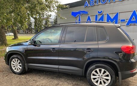 Volkswagen Tiguan I, 2013 год, 990 000 рублей, 2 фотография