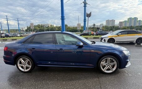 Audi A4, 2017 год, 2 500 000 рублей, 4 фотография