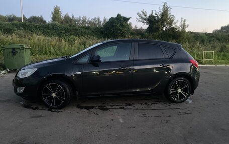 Opel Astra J, 2012 год, 750 000 рублей, 4 фотография