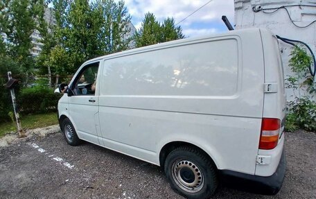 Volkswagen Transporter T5 рестайлинг, 2008 год, 890 000 рублей, 3 фотография