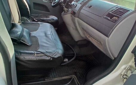 Volkswagen Transporter T5 рестайлинг, 2008 год, 890 000 рублей, 8 фотография