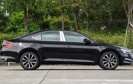 Skoda Superb III рестайлинг, 2025 год, 2 350 060 рублей, 4 фотография